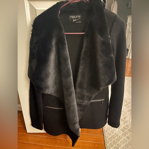 Twelfth love black fur jacket - Picture 6 of 6
